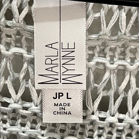 MarlaWynne Sweater Oversized Loose Knit Crochet V-Neck Coastal Ombre Variegated - Picture 4 of 13